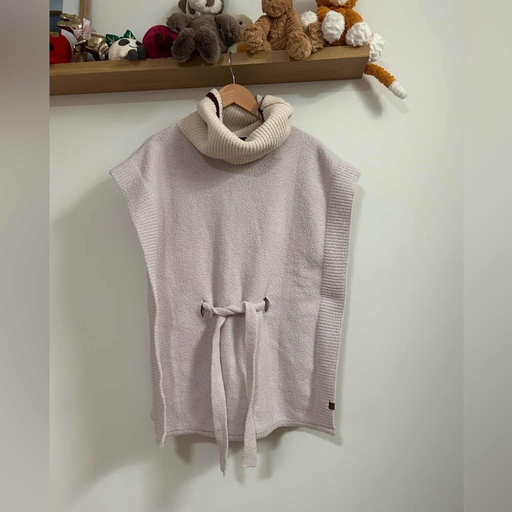 nwt Roots - kids poncho - size L/XL - Picture 2 of 6